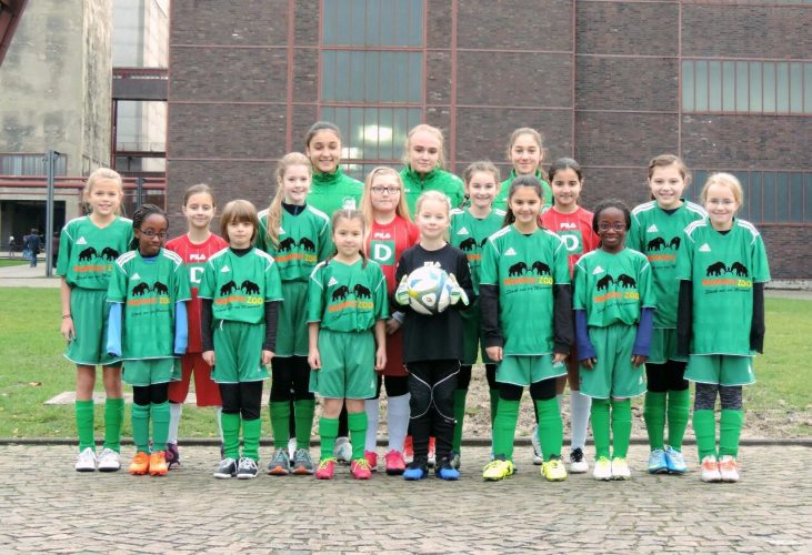 U11-Juniorinnen – Mini-Kickerinnen bringen 3 Punkte aus Hattingen mit post thumbnail image
